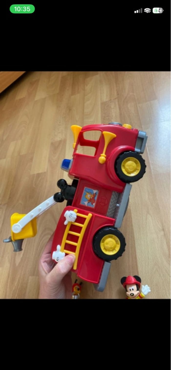 Camion de pompier Mickey - photo numéro 7