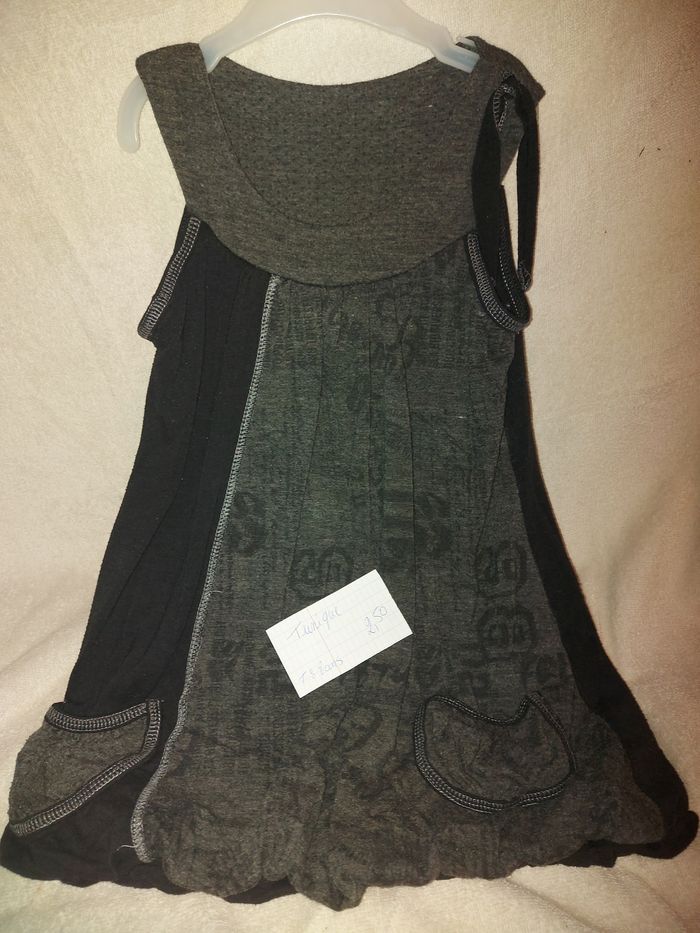 Vêtements tailles différentes - photo numéro 3