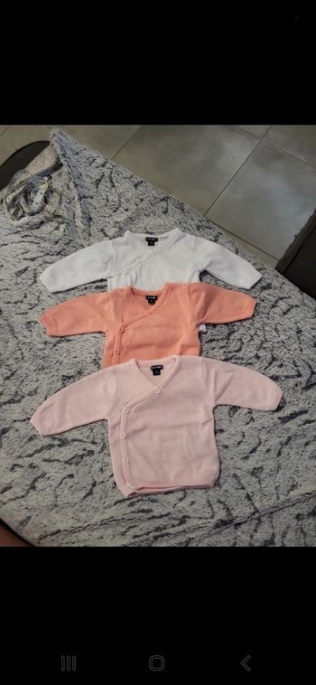 Lot vêtements bébé fille