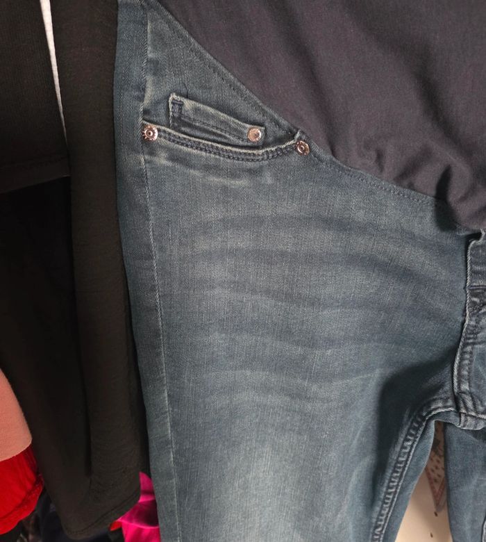 Jeans de grossesse super skinny Mama taille M H&M neuf - photo numéro 3