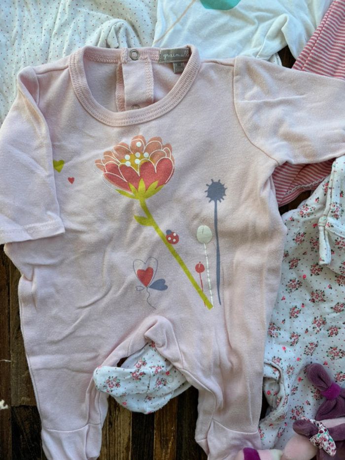 Lot pyjamas légers 1 mois - photo numéro 4