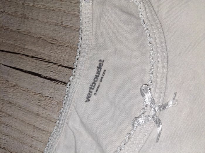 Lot de 2 tee shirts blanc manches longues 3 ans - photo numéro 2