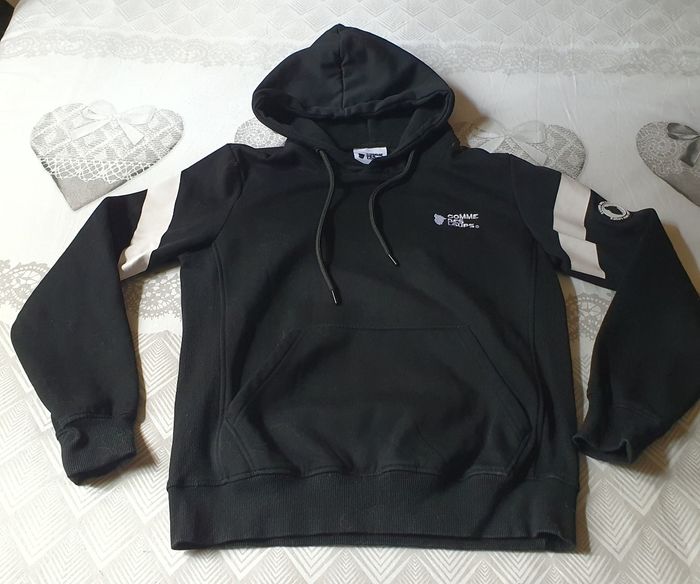 Sweat à capuche de taille S