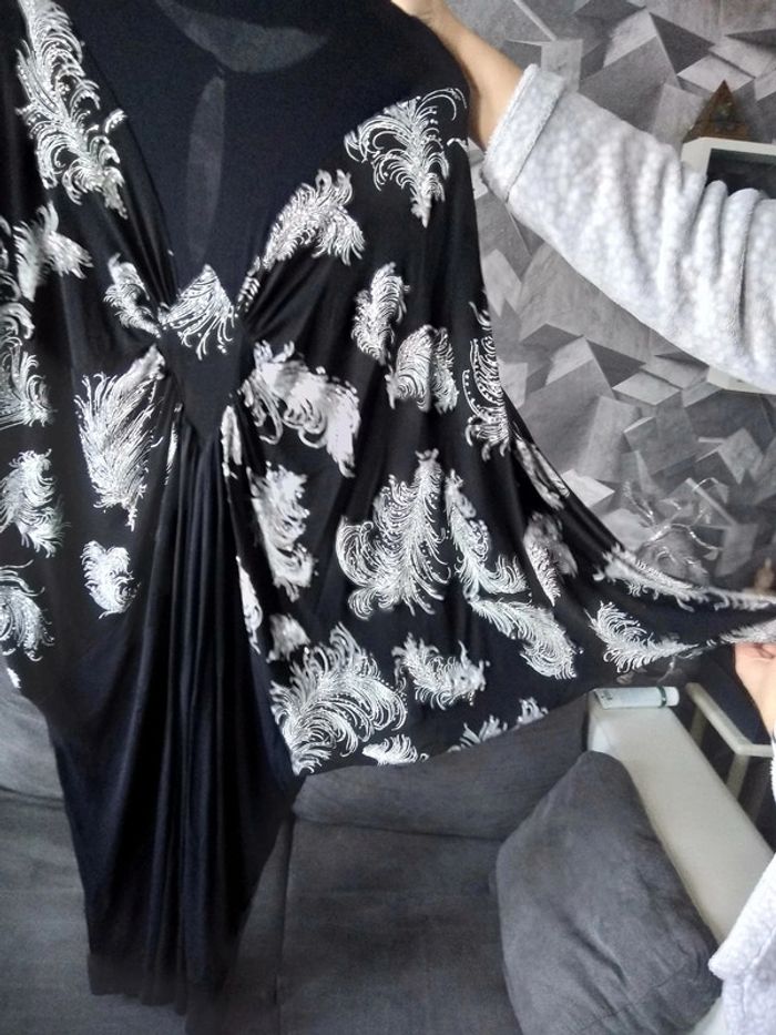 Robe noire et argentée - photo numéro 2