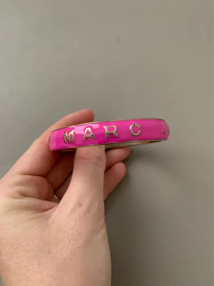 Jonc Bracelet rose et doré marc Jacobs - photo numéro 2