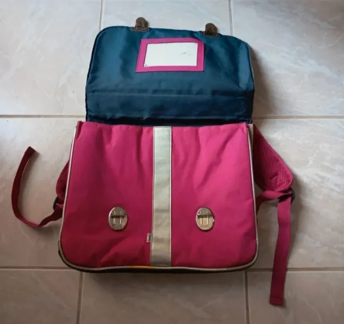 Cartable fille - photo numéro 4