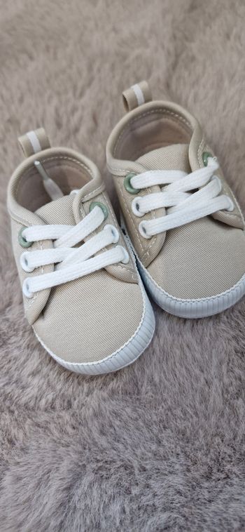 Chaussure baskets habillé beige 0-3 mois KIABI