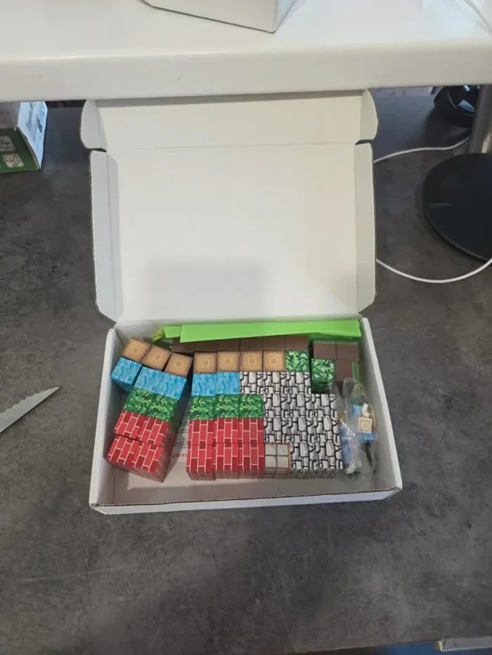 [NEUF] Lot de 100 cubes magnétiques type minecraft - photo numéro 2