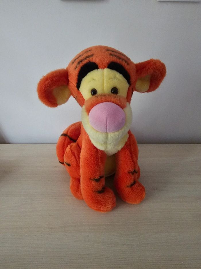Grande peluche Tigrou - Winnie L'Ourson - Disneyland Paris