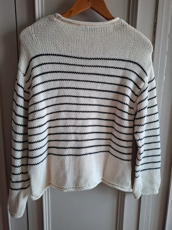 Pull rayé tricoté Zara - photo numéro 2