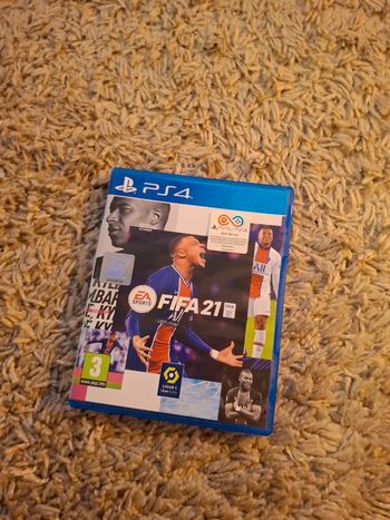 Jeu ps4 FIFA21 EA sports