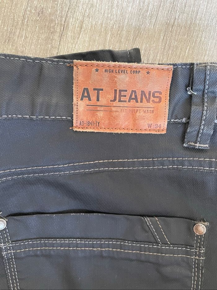Jean homme effet enduit - photo numéro 4