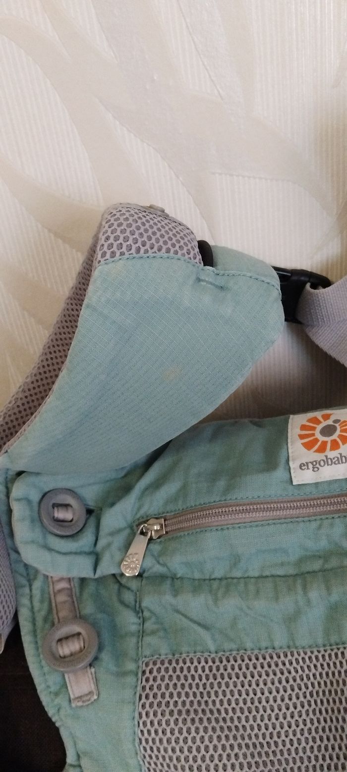 Porte-bébé Ergobaby 360 + insert nouveau né - photo numéro 5