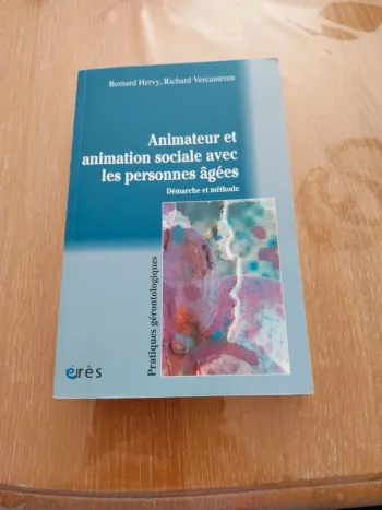 Animateur et animation sociale avec les personnes âgées