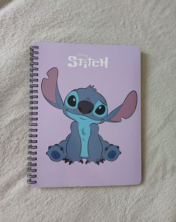 Cahier de texte Stitch 18x22 cm violet