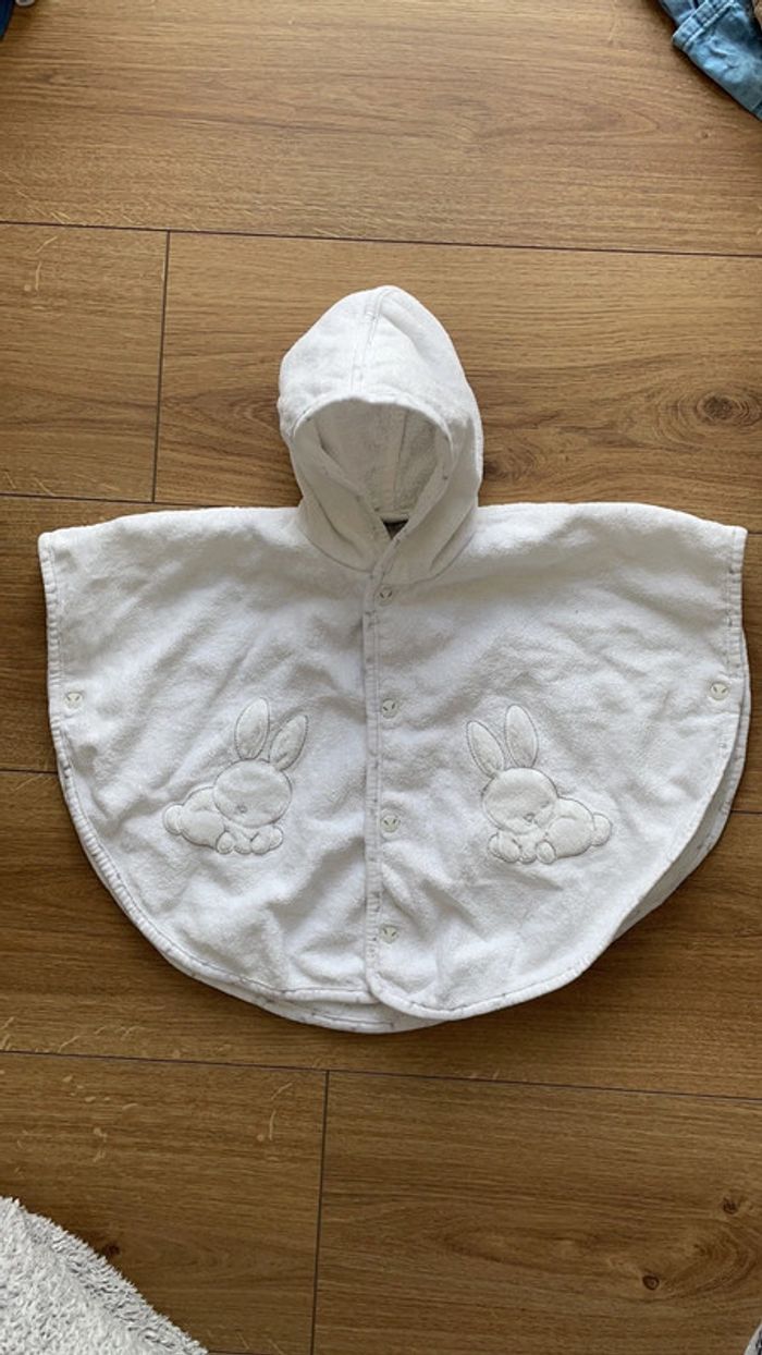 Cap de bain avec capuche motif lapin mixte serviette