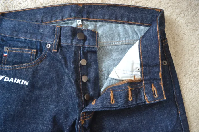 Jeans Daikin - Taille 38 - photo numéro 7