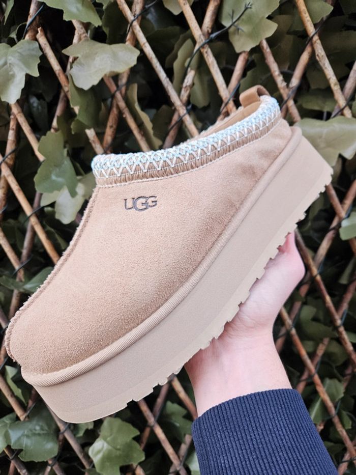 Ugg Tazz Sand Taille 39 - photo numéro 3