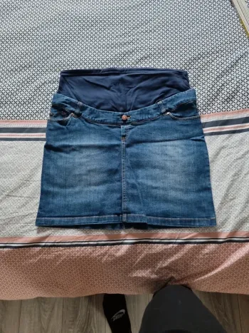 Jupe de grossesse en jean