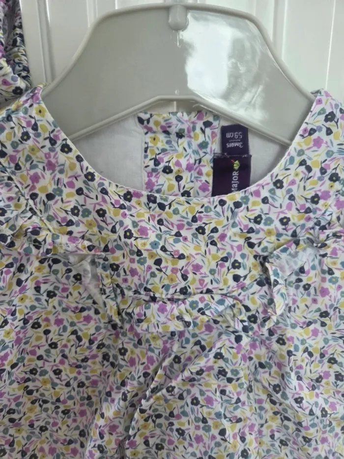 Robe a fleurs - photo numéro 3
