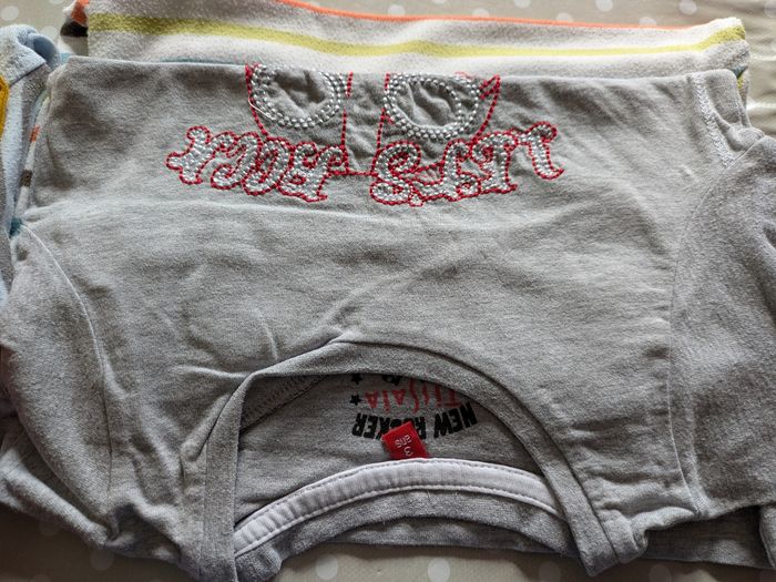 Lot de 10 t-shirts ML 2 ans - photo numéro 4