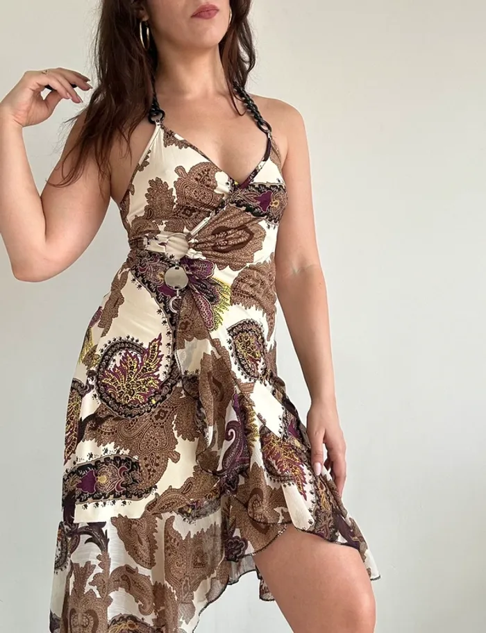 Robe dos nu y2k blanche et marron à motifs et volants taille M - photo numéro 2