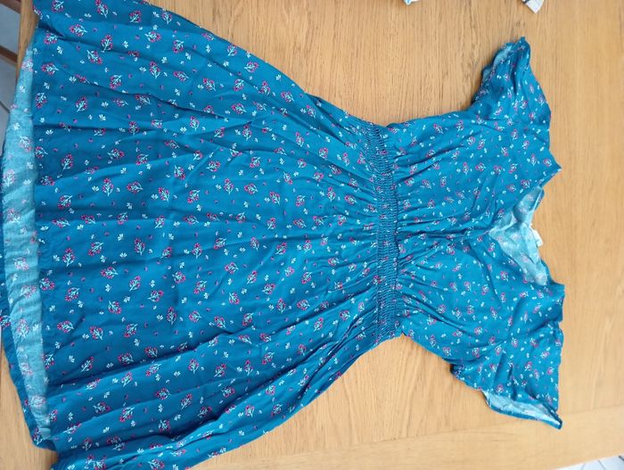 Robe courte