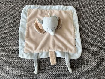 Doudou éléphant Nattou