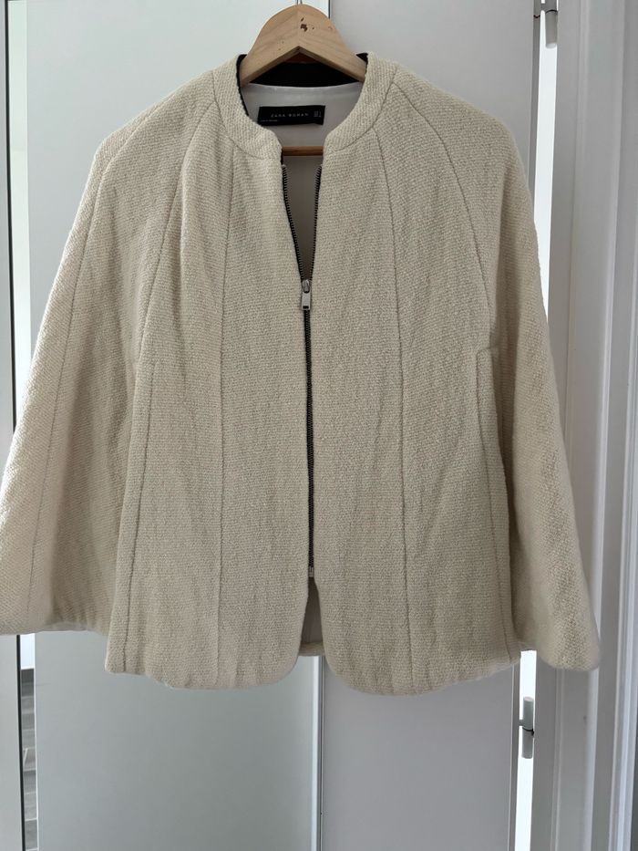 Manteau cape écru