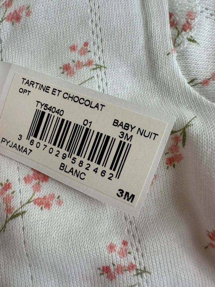 Ensemble tartine et chocolat blanc et rose taille 3 mois - photo numéro 5