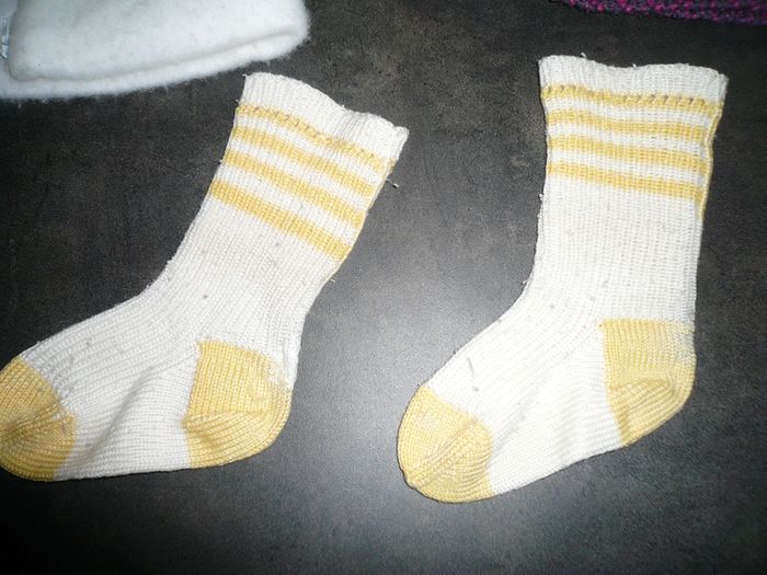 Veste gilet bonnet chaussettes - photo numéro 4