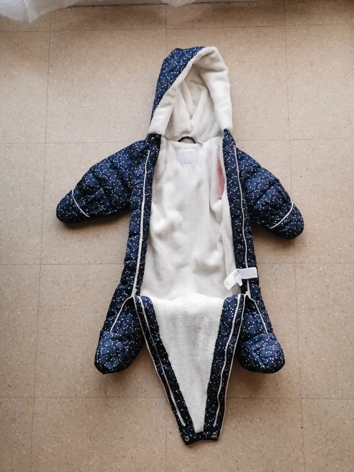 Combination hiver 3/6mois fille - photo numéro 2