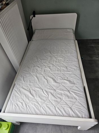 Lit enfant évolutif ikea
