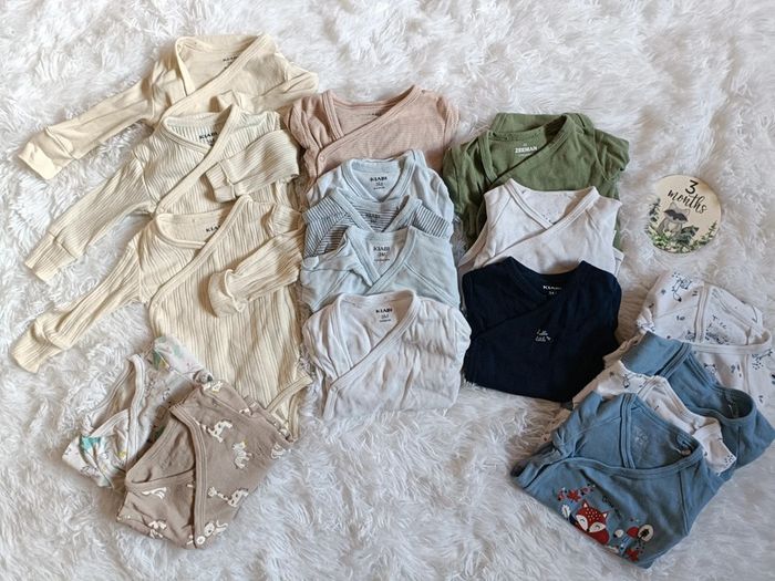 Lot de 17 bodys 3 mois - photo numéro 7