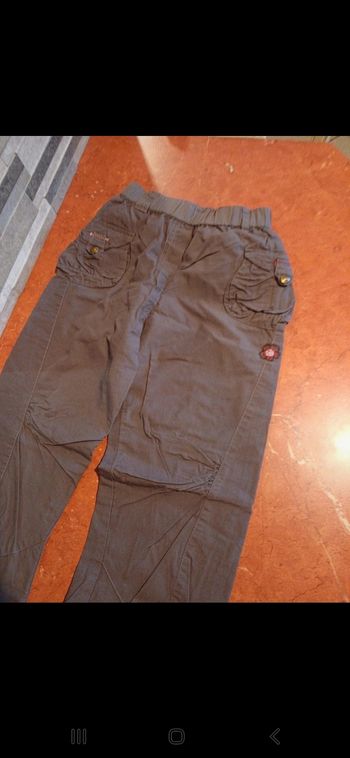 Pantalon fille taille 8 ans