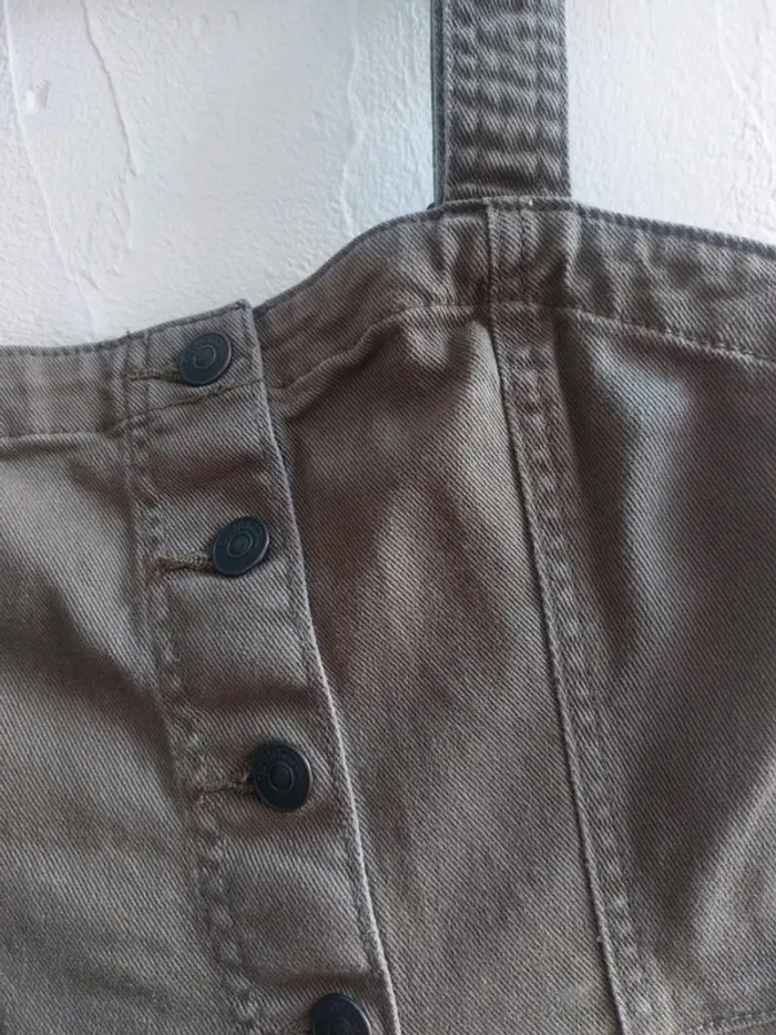 Robe à boutons style militaire Taille 32 - photo numéro 4