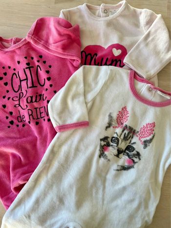 Lot 3 pyjamas Kiabi 6 mois
