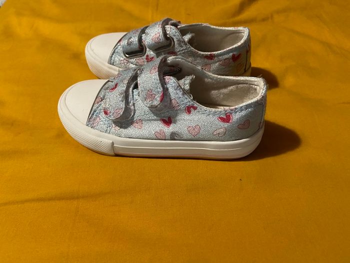 Chaussure en toile bleu pailletté taille 22 - photo numéro 2