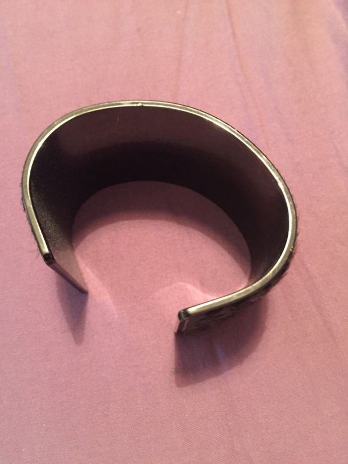 Joli bracelet manchette poil raz - photo numéro 2