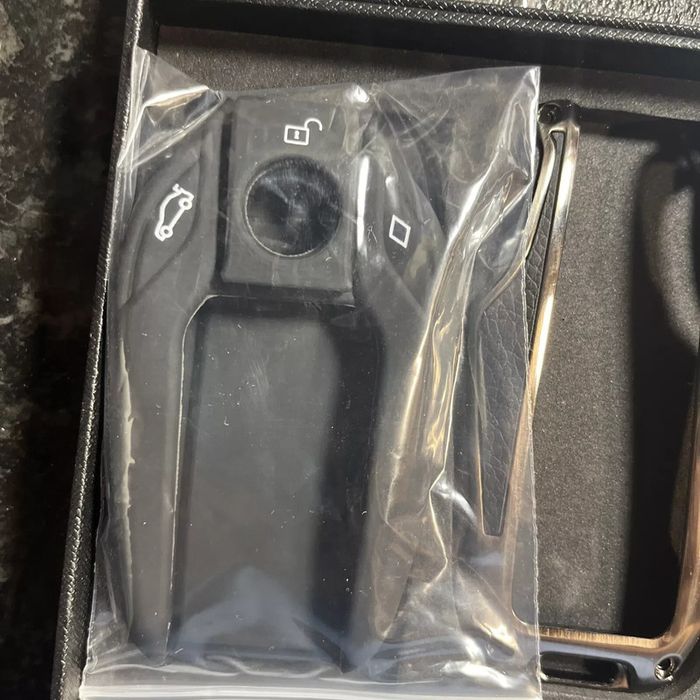 Support De Protection Clef De Voiture En Métal Et Plastique Neuf Dans Coffret - photo numéro 4