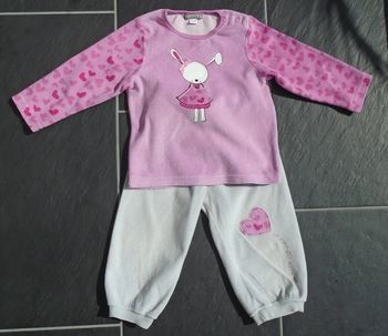 Joli pyjama en velours lapin fille 2 ans Orchestra