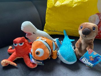 Lot peluches Nemo neuve