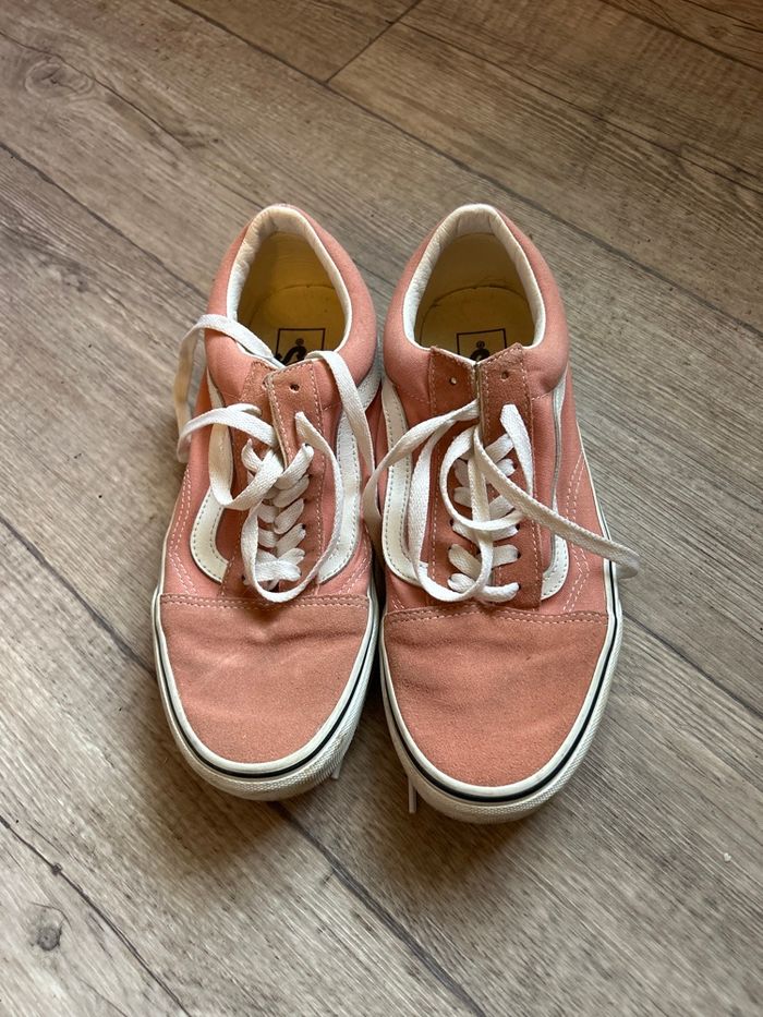 Vans rose