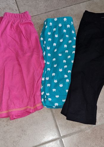 Lot 3 pantalons 4 ans