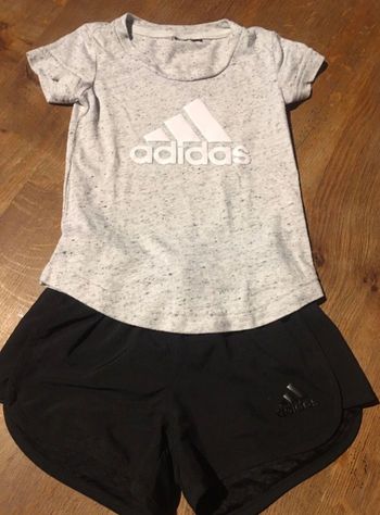 Ensemble adidas