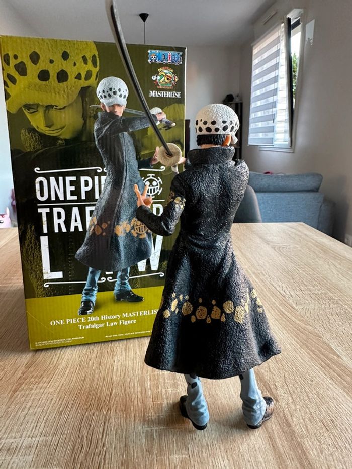 Figurine one piece trafalgar law - photo numéro 3