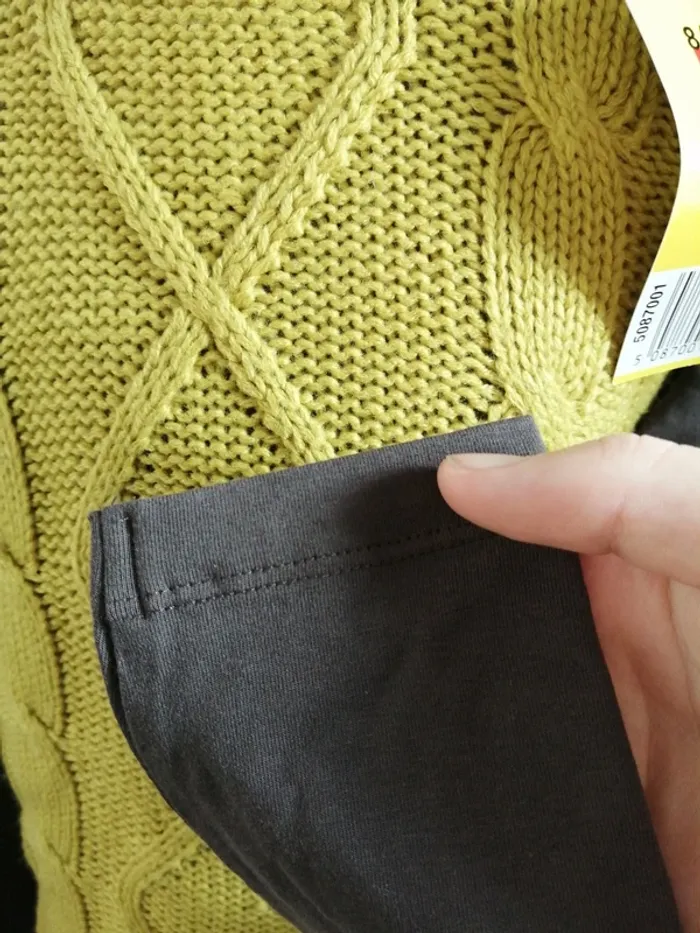 Pull vert en maille tressée sans manches et sous pull marron / zamba / (8ans) - photo numéro 5