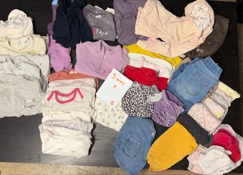 Lot vêtements filles 9 mois