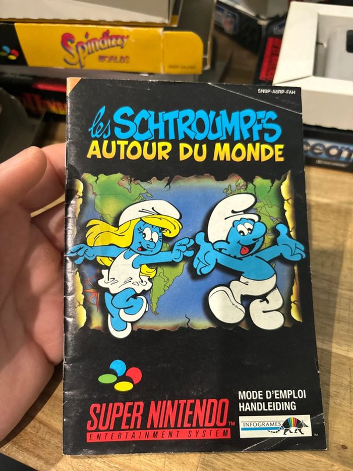 Notice les Schtroumpfs autour du monde - Super nintendo - photo numéro 1