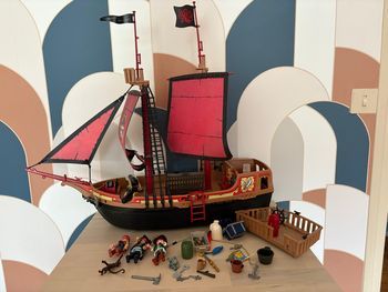 Bateau pirate Playmobil